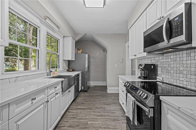 203 Saint James AVE, Suffolk, VA 23434