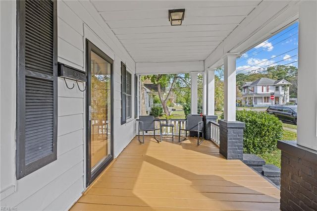 203 Saint James AVE, Suffolk, VA 23434