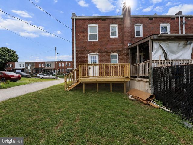 5337 PATRICK HENRY DR, Baltimore, MD 21225
