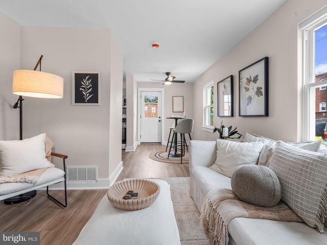 5337 PATRICK HENRY DR, Baltimore, MD 21225