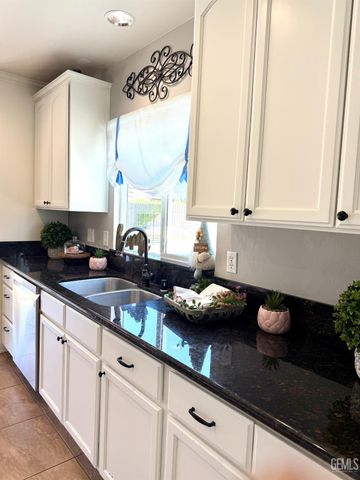 4313 Rhine River Drive, Bakersfield, CA 93308
