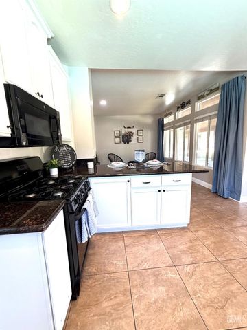4313 Rhine River Drive, Bakersfield, CA 93308