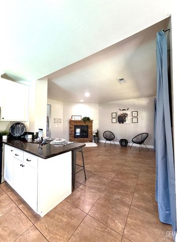 4313 Rhine River Drive, Bakersfield, CA 93308