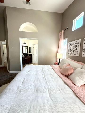 4313 Rhine River Drive, Bakersfield, CA 93308