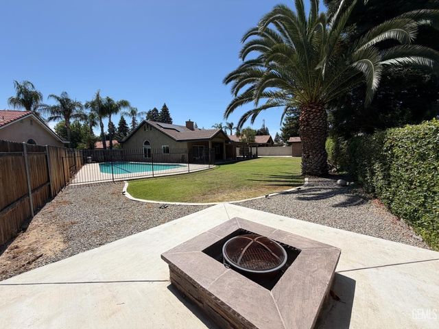4313 Rhine River Drive, Bakersfield, CA 93308