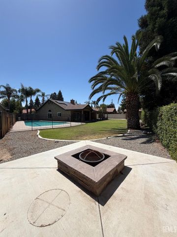 4313 Rhine River Drive, Bakersfield, CA 93308