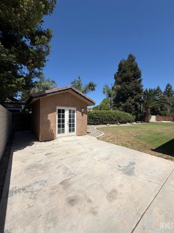 4313 Rhine River Drive, Bakersfield, CA 93308