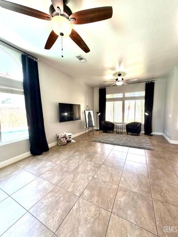 4313 Rhine River Drive, Bakersfield, CA 93308