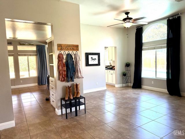 4313 Rhine River Drive, Bakersfield, CA 93308