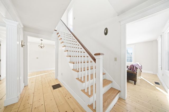 513 Deer Brook Way, Woodstock, VT 05091