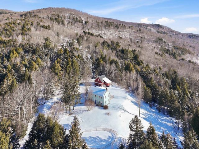 513 Deer Brook Way, Woodstock, VT 05091