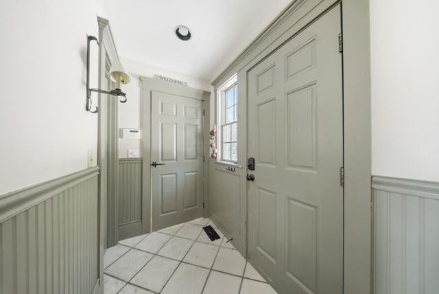 513 Deer Brook Way, Woodstock, VT 05091