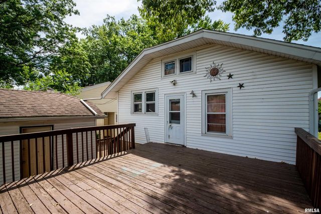 2123 W KELLOGG Avenue, West Peoria, IL 61604