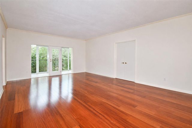 2425 Underwood Street 346, Houston, TX 77030
