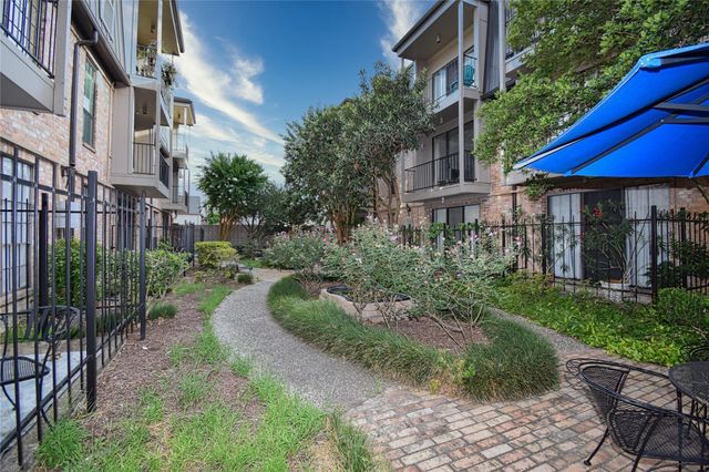 2425 Underwood Street 346, Houston, TX 77030