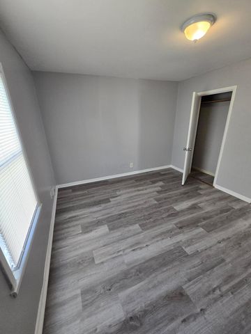 2190-2192 Safford Avenue, Columbus, OH 43223