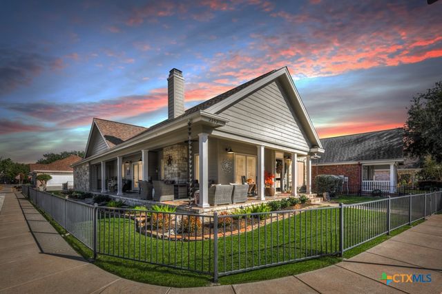 2252 Cotton Boulevard, New Braunfels, TX 78130