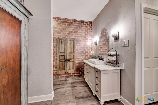 2252 Cotton Boulevard, New Braunfels, TX 78130