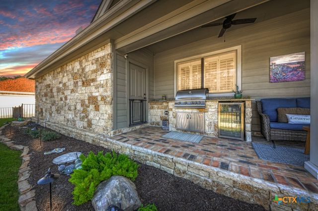 2252 Cotton Boulevard, New Braunfels, TX 78130