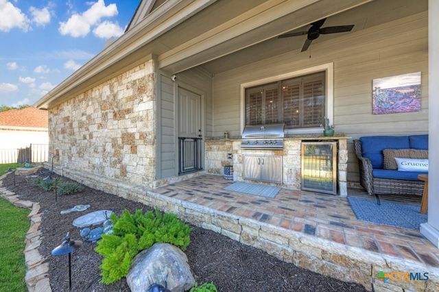 2252 Cotton Boulevard, New Braunfels, TX 78130