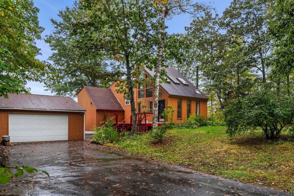 146 Woodhill Hooksett Road, Bow, NH 03304