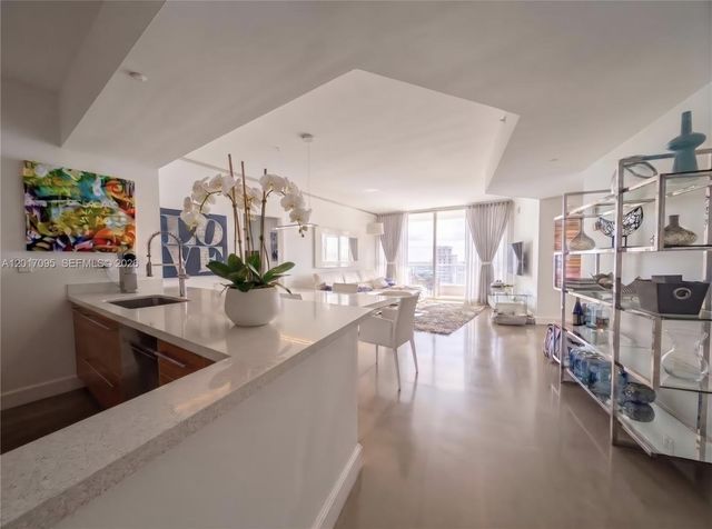 400 Alton Rd 1709, Miami Beach, FL 33139
