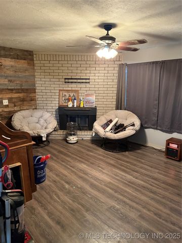 31 Suburban Lane, Inola, OK 74036