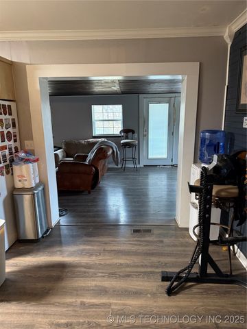 31 Suburban Lane, Inola, OK 74036