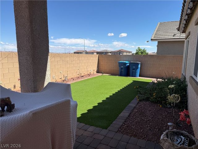 82 Starlight Sonata Avenue, Henderson, NV 89015