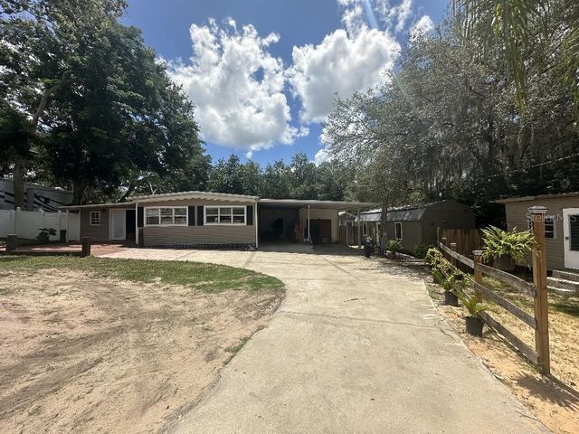 16975 SE 249TH AVENUE, Umatilla, FL 32784