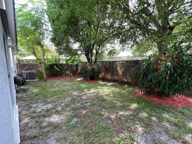 3325 NW 79th Way 3325, Davie, FL 33024