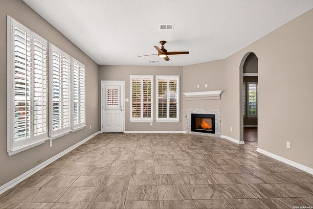 6661 Bowie Cove, Cibolo, TX 78108