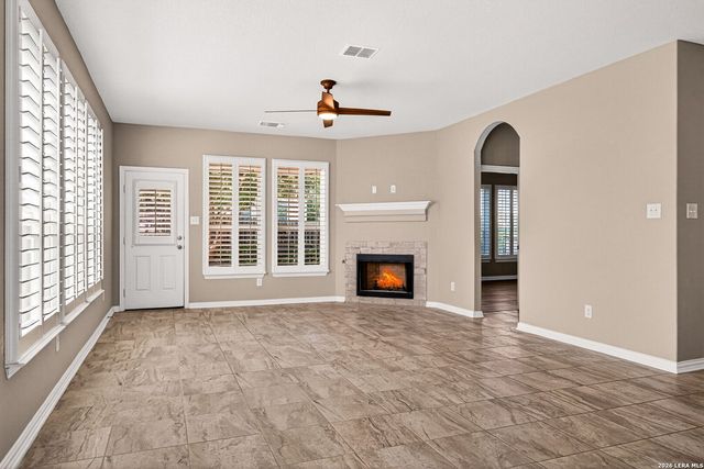 6661 Bowie Cove, Cibolo, TX 78108