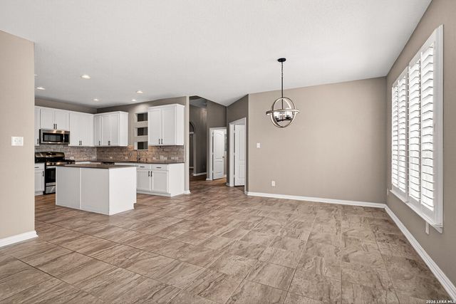6661 Bowie Cove, Cibolo, TX 78108