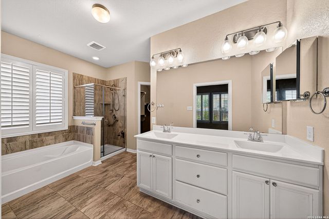 6661 Bowie Cove, Cibolo, TX 78108