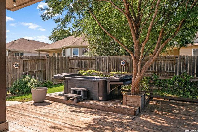 6661 Bowie Cove, Cibolo, TX 78108