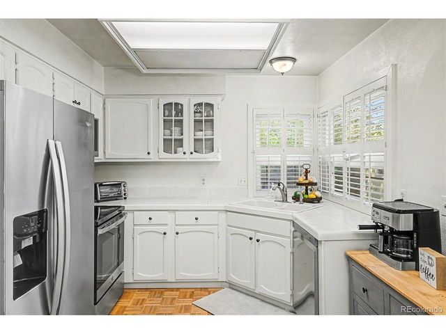 8039 Marshall Cir, Arvada, CO 80003