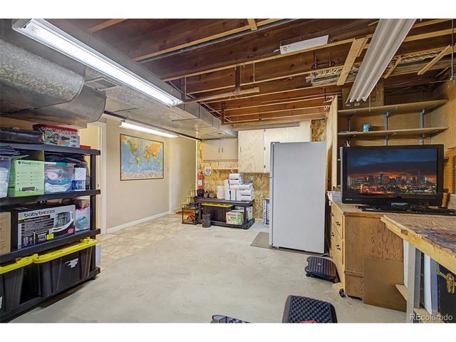 8039 Marshall Cir, Arvada, CO 80003