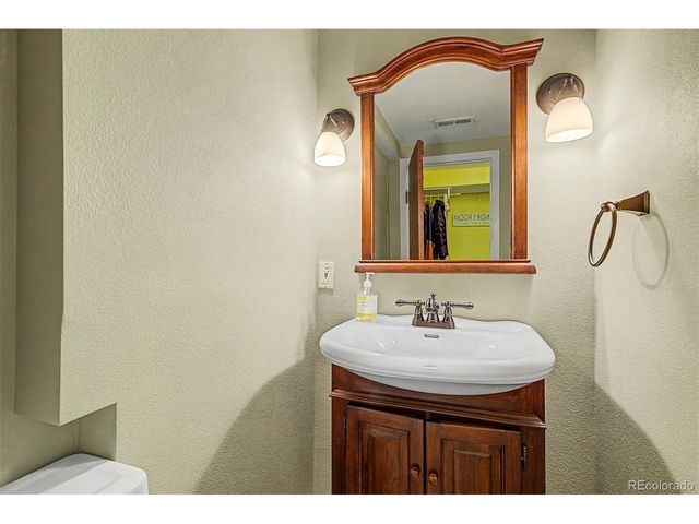 8039 Marshall Cir, Arvada, CO 80003