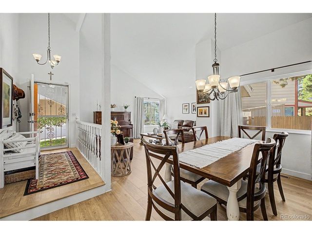 8039 Marshall Cir, Arvada, CO 80003