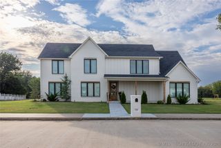 3721 Sheffield Avenue, Muskogee, OK 74403