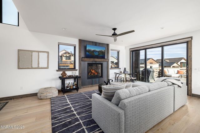 2912 Portrush Drive, Genoa, NV 89411