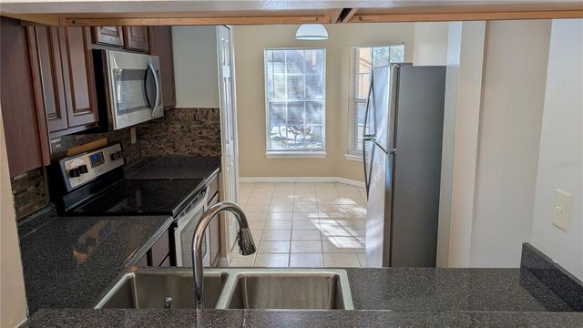 1192 N FAIRWAY DRIVE, Apopka, FL 32712