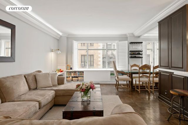 65 E 76TH Street 2AE, New York City, NY 10021