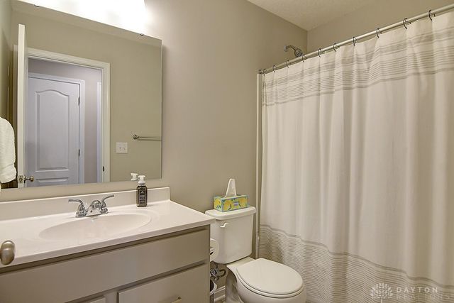 4207 Forestedge Street, Tipp City, OH 45371