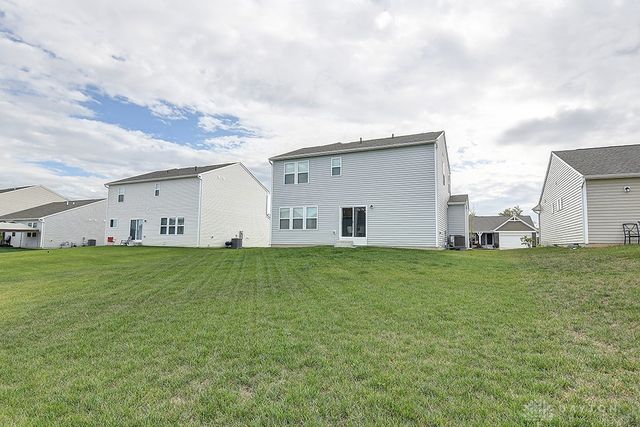 4207 Forestedge Street, Tipp City, OH 45371