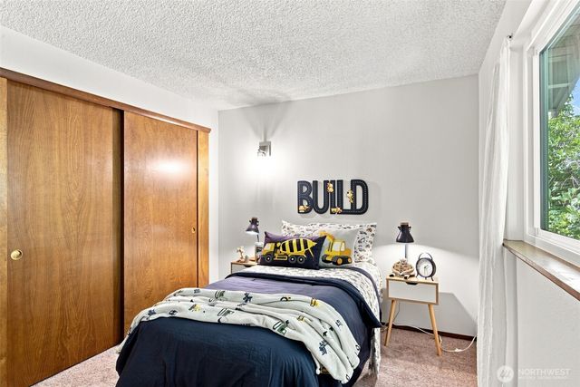 20315 Marine View Drive SW, Normandy Park, WA 98166