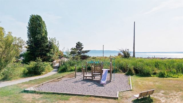 20315 Marine View Drive SW, Normandy Park, WA 98166
