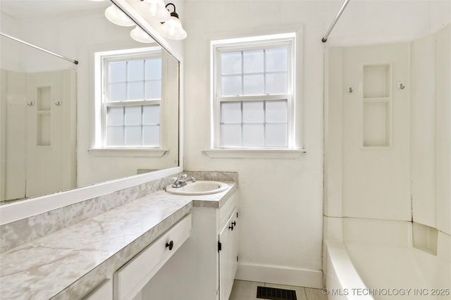 4641 S Trenton Avenue, Tulsa, OK 74105