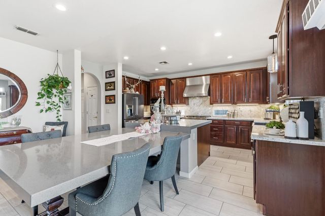 3809 Sundance Lake Ct, Modesto, CA 95355